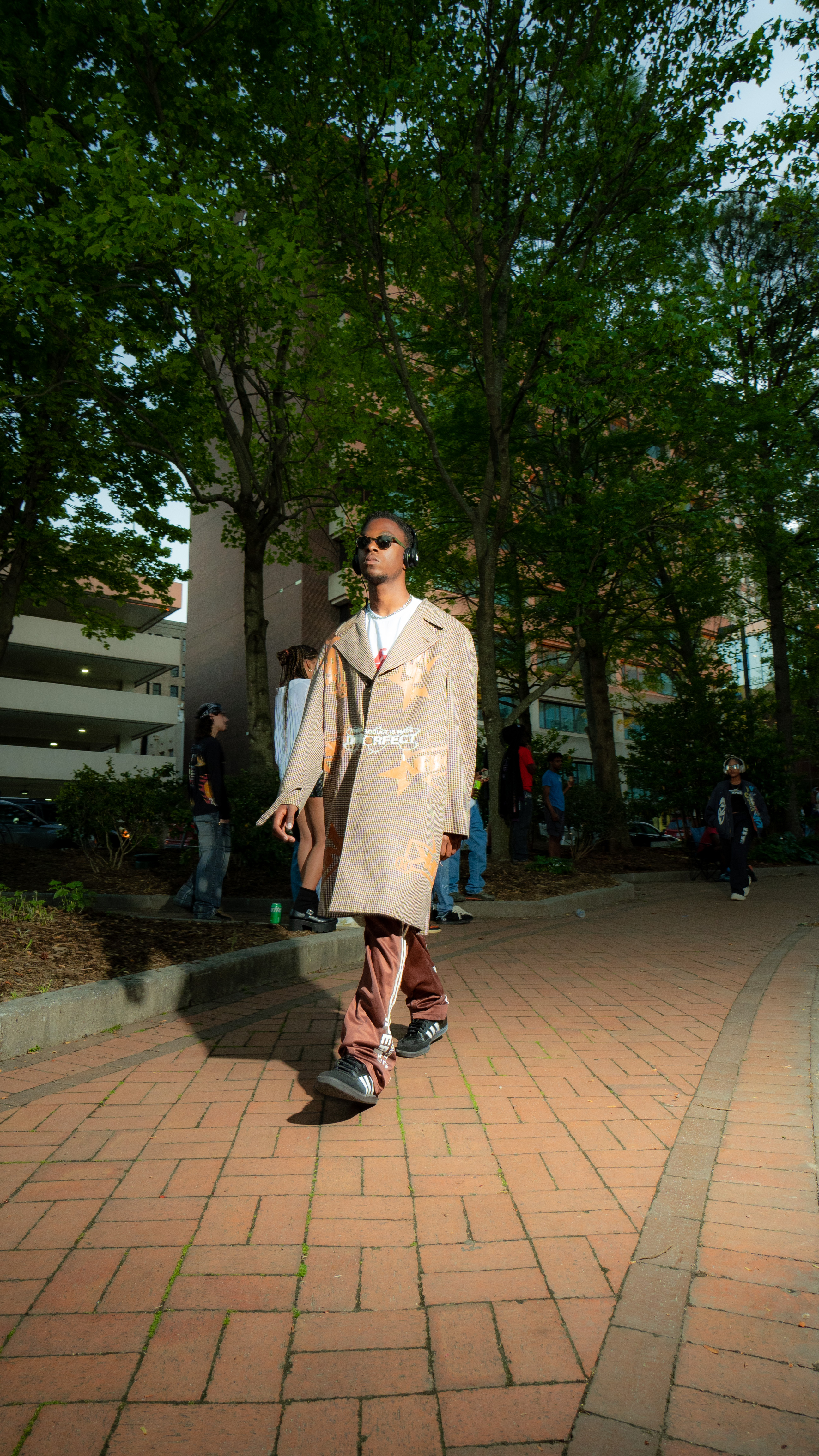 Look 03